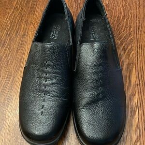 Women’s I ❤️Comfort 9W black slip on shoes